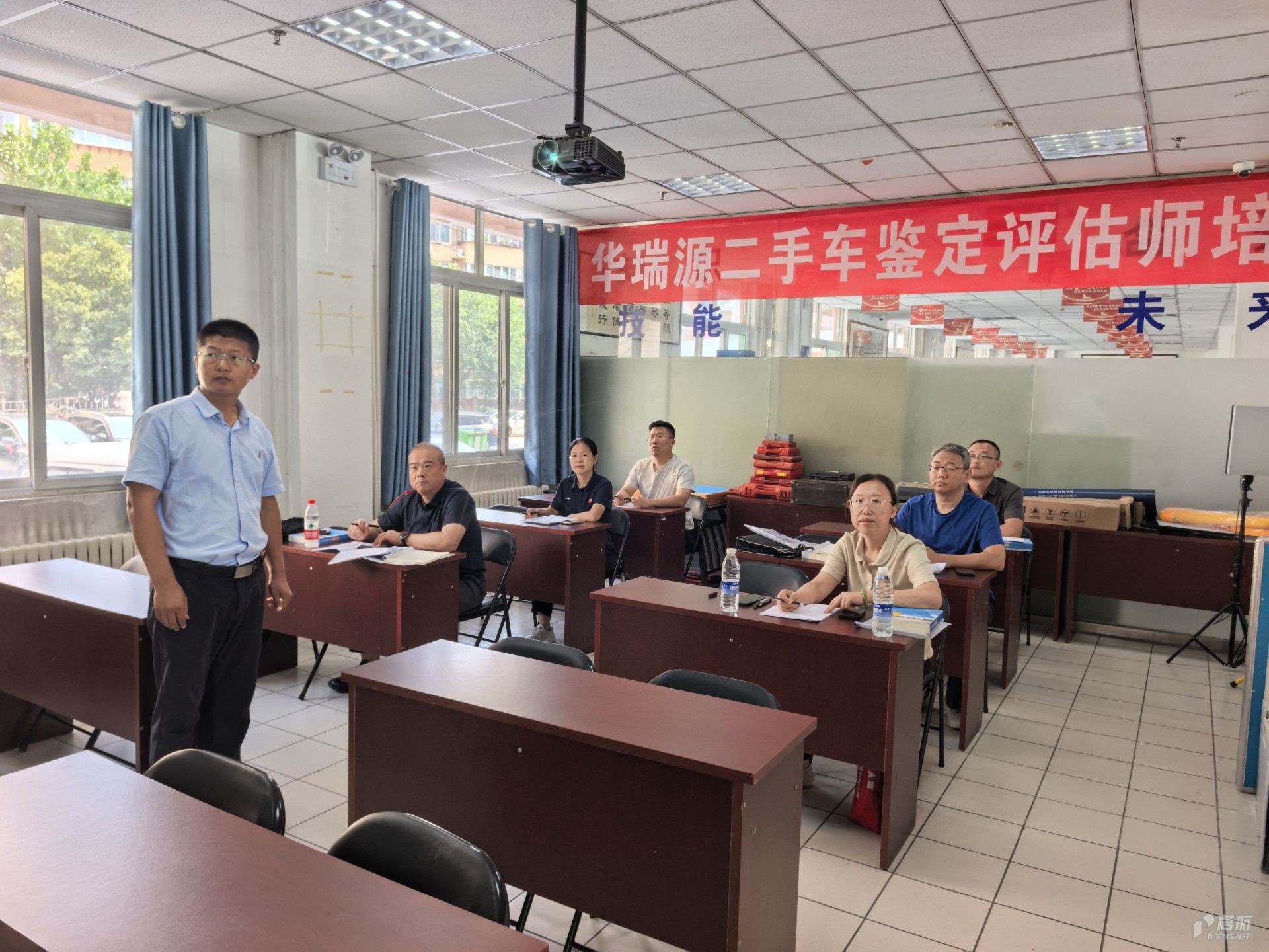 零基础学二手车评估师，持证上岗稳就业